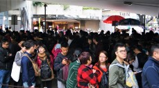 Somewhere in there, there's a logical line for taking the tram to Victoria Peak. We decided to take the bus.